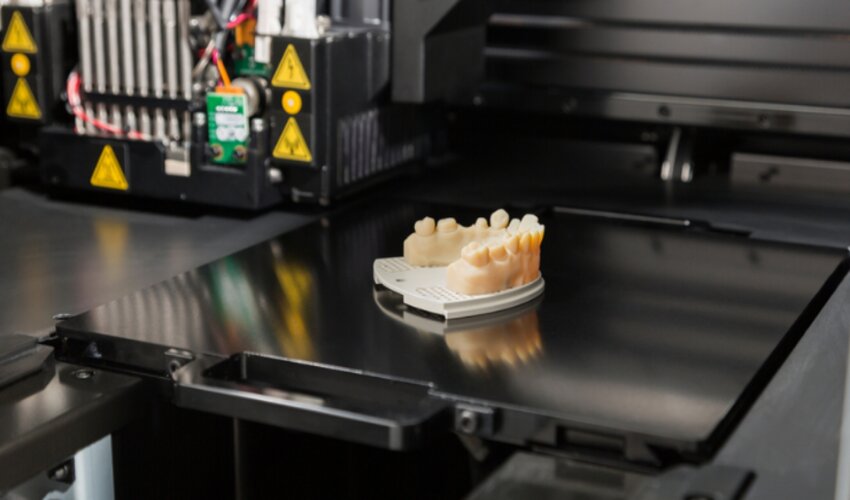 Materials Used for Dental 3D Printing in Dubai