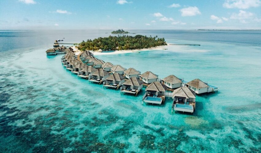 Art & Elegance: Exploring Maldives Holidays Experience